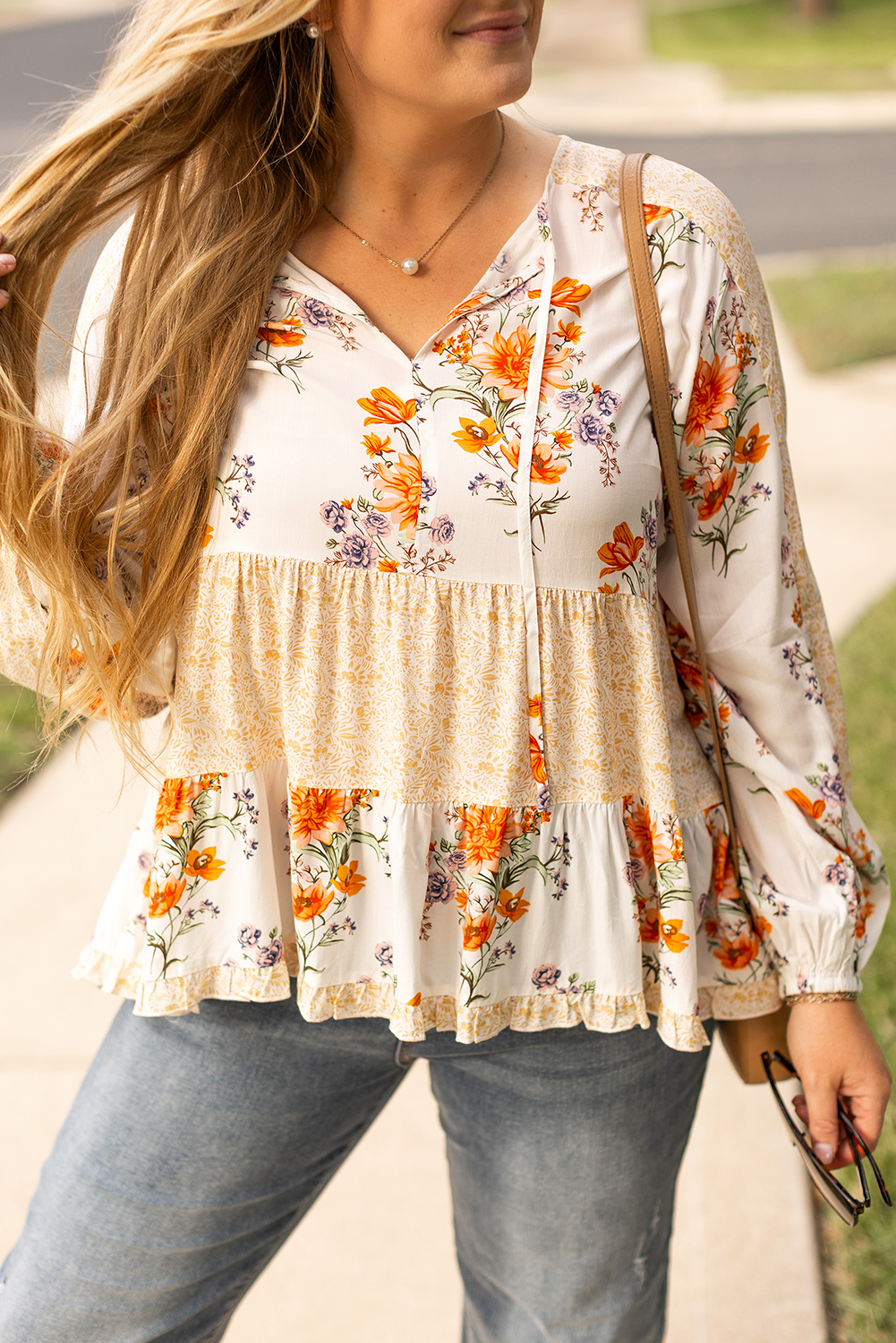 White Plus Size Floral Print V Neck Puff Sleeve Blouse White Plus Size Floral Print V Neck Puff Sleeve Blouse - Image 6