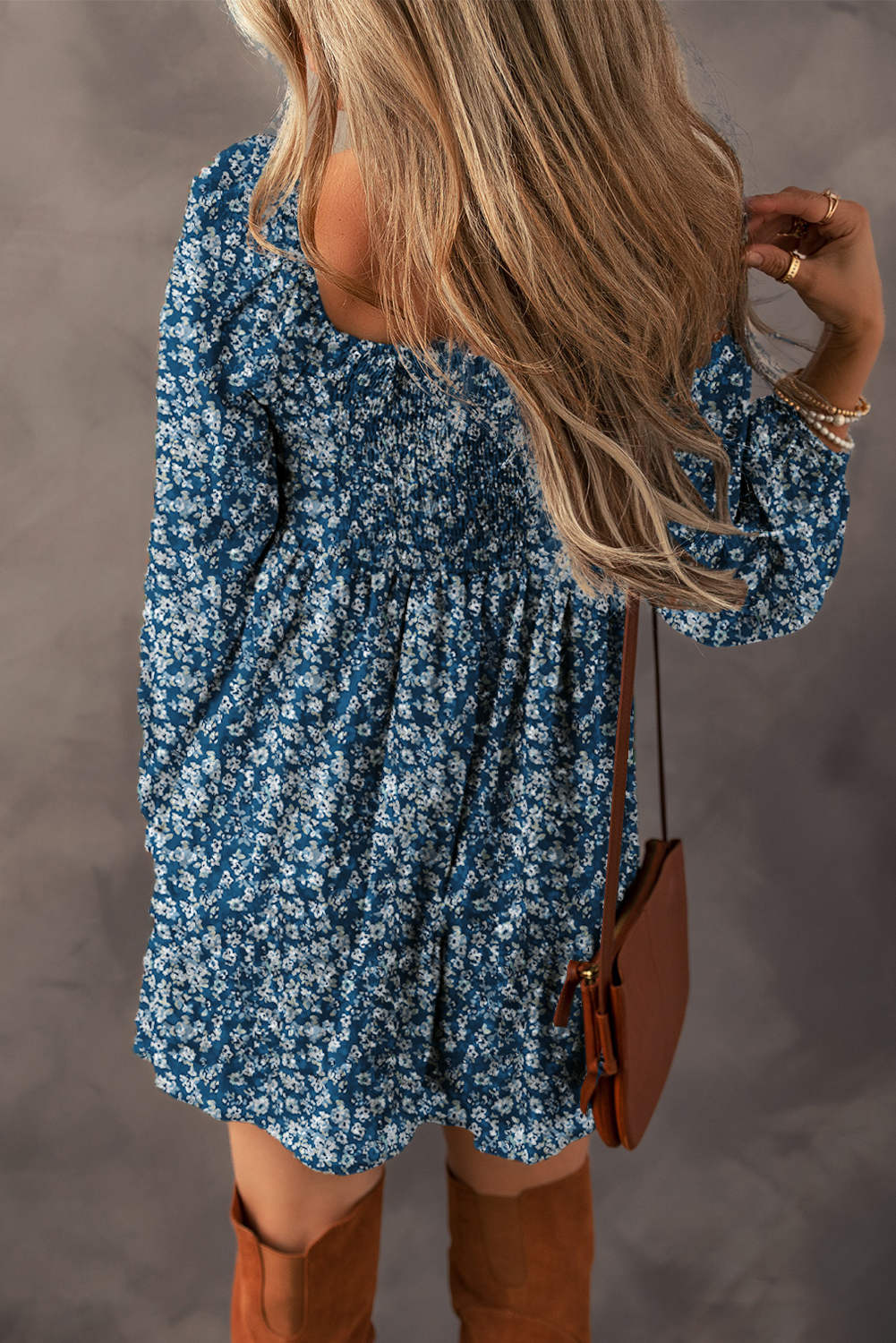 Blue Floral Print Sweetheart Neck Shirred Back Mini Dress Blue Floral Print Sweetheart Neck Shirred Back Mini Dress - Image 2